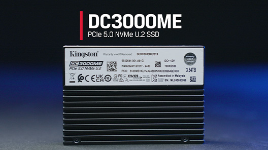 SSD DC3000ME posé sur une surface